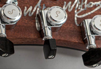 SCHALLER LOCKING TUNERS with EBONY KNOBS