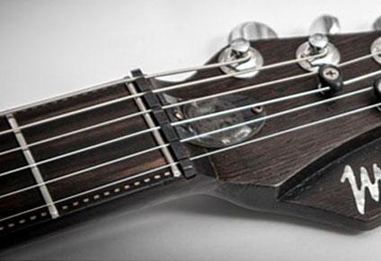 ZERO FRET with GRAPHTEC NUT